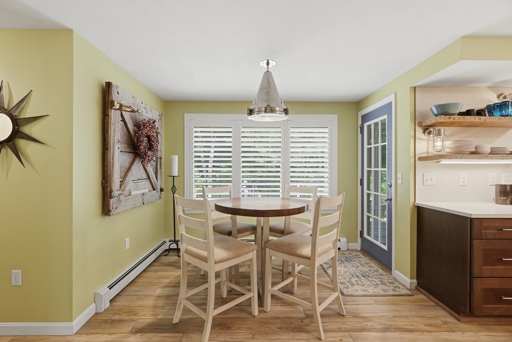 115 Hunter Road Uxbridge, MA 01569 - Photo 10 of 38