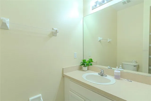 $259,900 | 8502 Crystal Cove Loop, Kissimmee, FL 34747