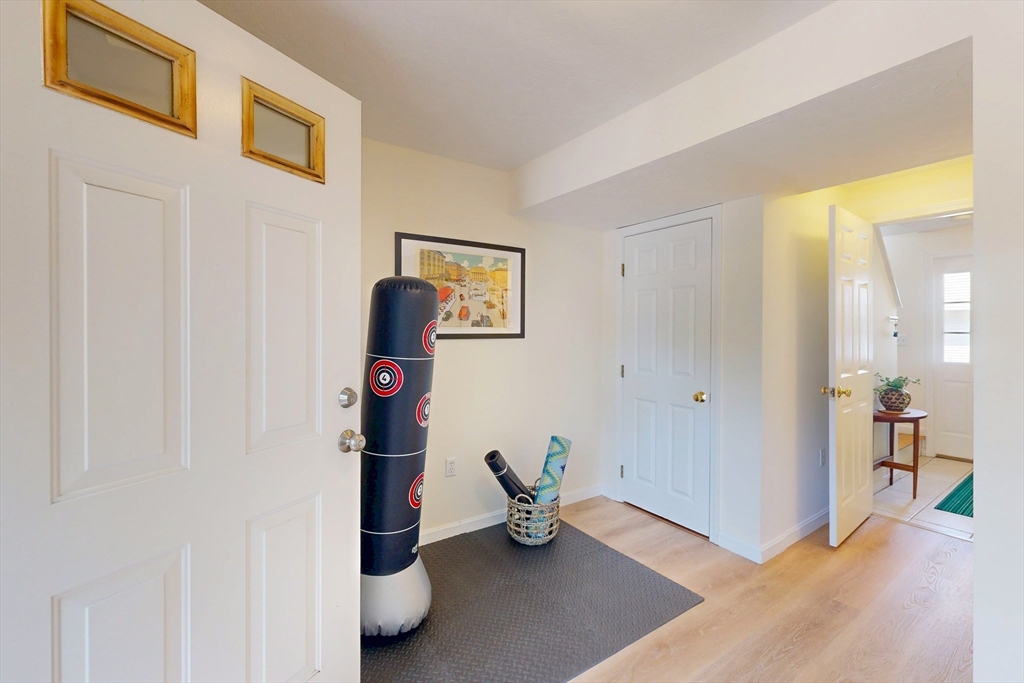 995 Trapelo Road, Unit 3 Waltham, MA 02452 - Photo 24 of 30