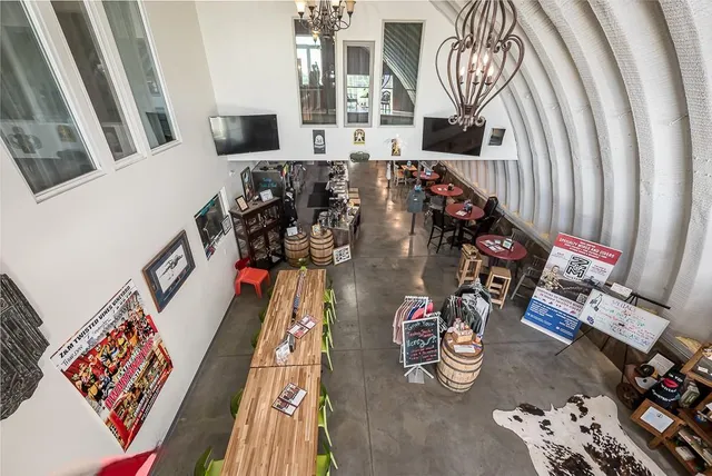 $2,950,000 | 24305 Loring Road, Lawrence, KS 66044