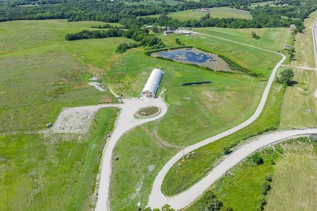 $2,950,000 | 24305 Loring Road, Lawrence, KS 66044