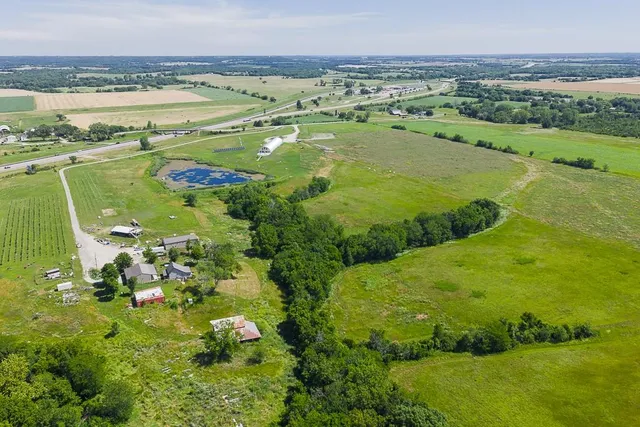 $2,950,000 | 24305 Loring Road, Lawrence, KS 66044
