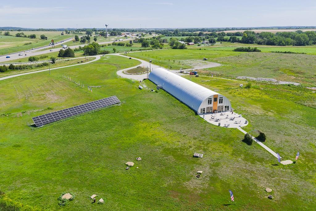 24305 Loring Road Lawrence, KS 66044 - Photo 30 of 55