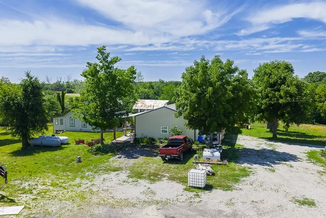 $2,950,000 | 24305 Loring Road, Lawrence, KS 66044