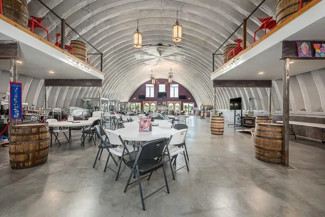 $2,950,000 | 24305 Loring Road, Lawrence, KS 66044