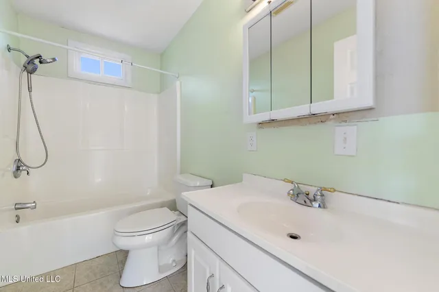 $239,000 | 2222 Mole Drive, Bay St. Louis, MS 39520