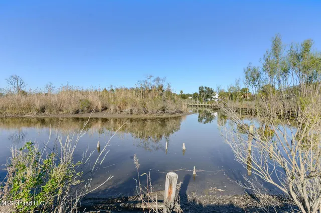 $239,000 | 2222 Mole Drive, Bay St. Louis, MS 39520