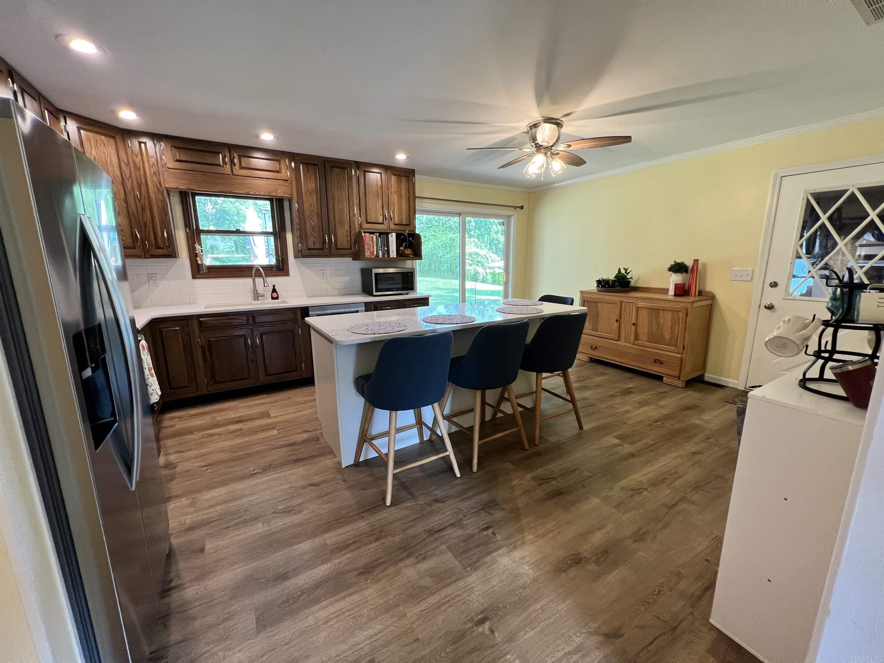 3808 North Old Bruceville Road Vincennes, IN 47591 - Photo 11 of 19