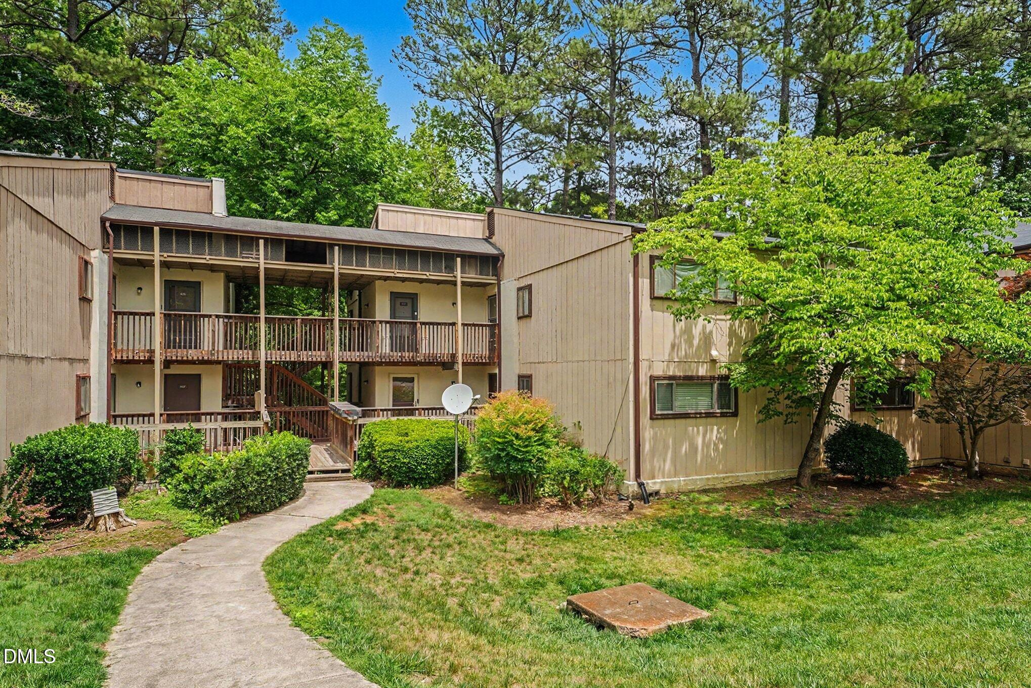 631 Pine Ridge Place Raleigh, NC 27609 - Photo 2 of 27 002_file_7268