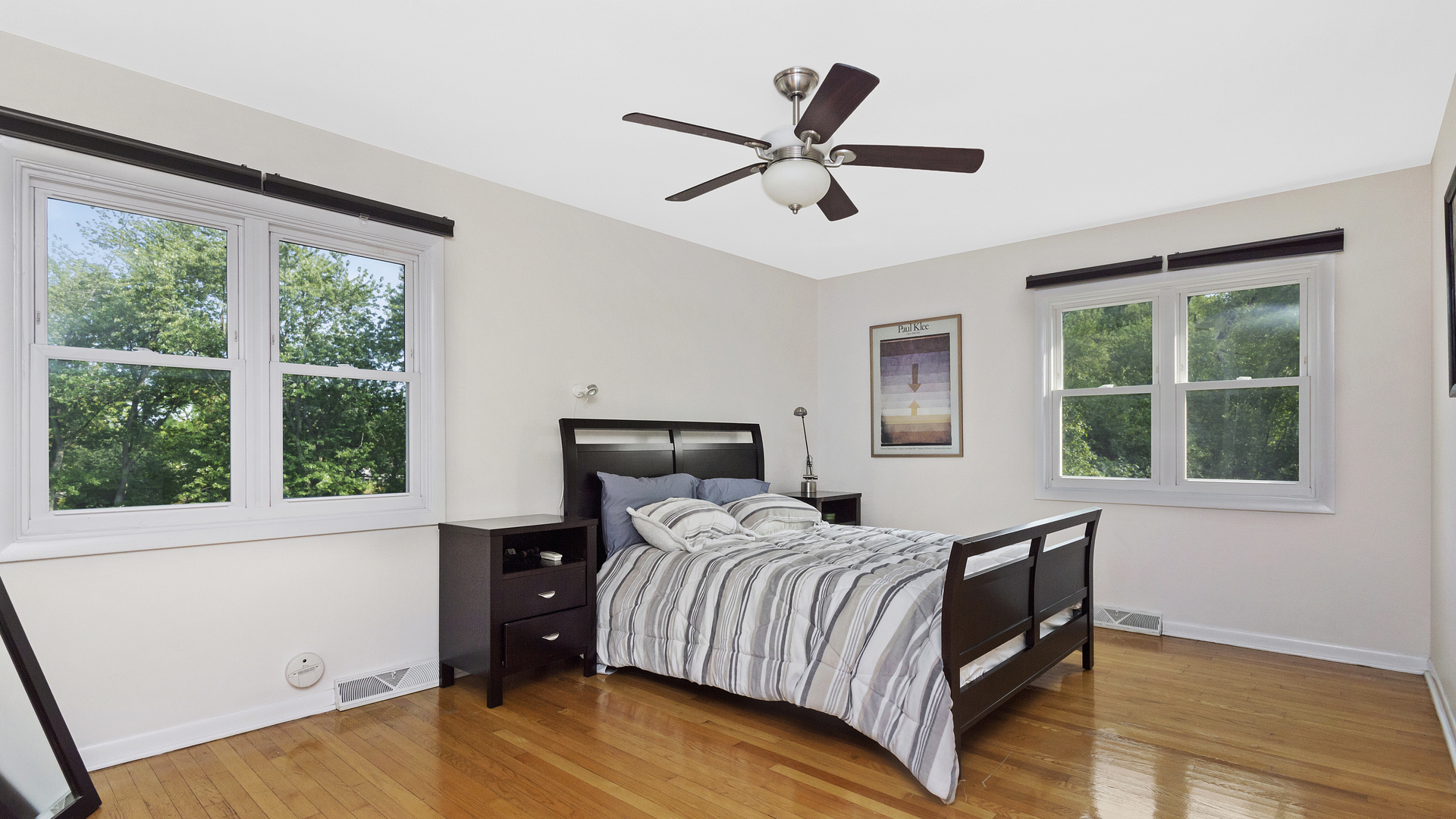 1809 Winnetka Road Northfield, IL 60093 - Photo 13 of 27 a bedroom with a bed and a large window