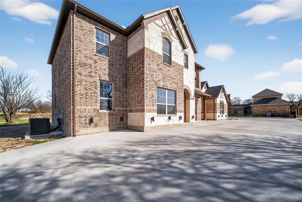 1530 South Houston School Road Lancaster, TX 75146 - Photo 2 of 37 a view of a house with a street