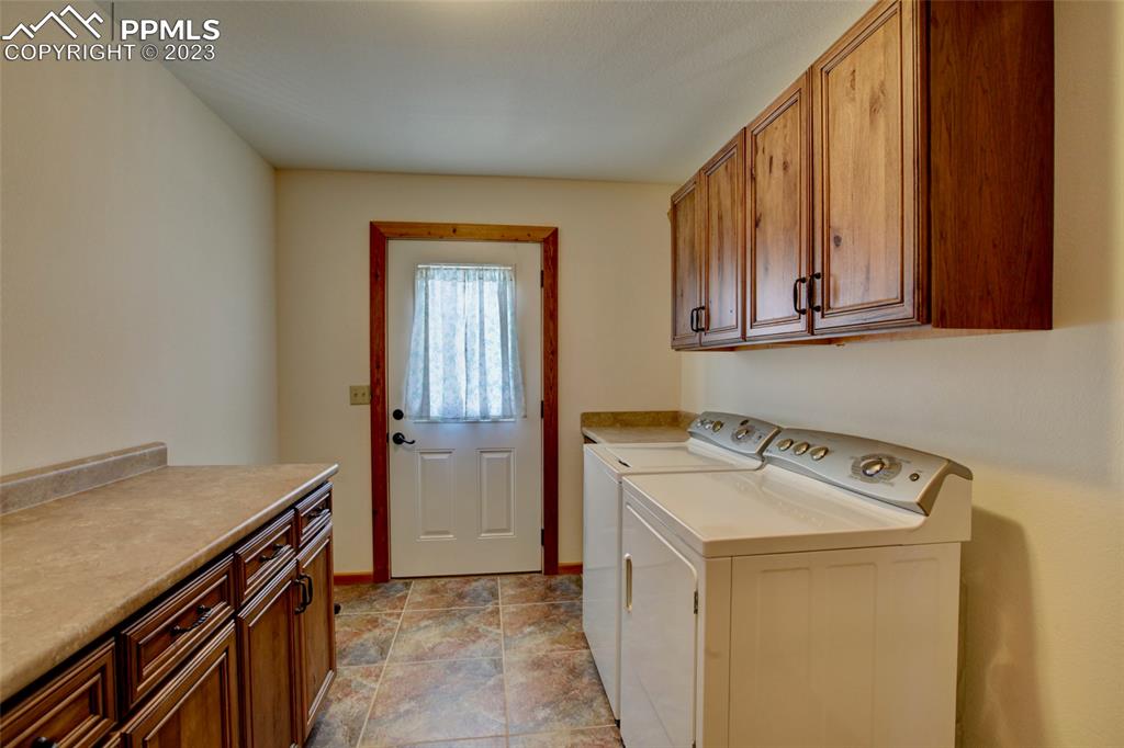 1001 Three Streams Road Howard, CO 81233 - Photo 40 of 49 a utility room with dryer and washer
