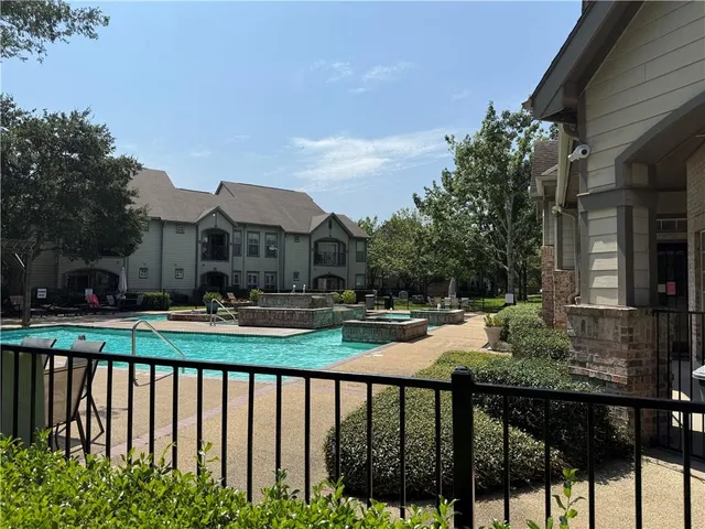 $79,000 | 350 Emerald Forest Boulevard, Unit 19204, Covington, LA 70433