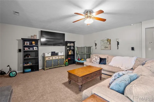 $715,000 | 2751 Carter Route, Ellsinore, MO 63937