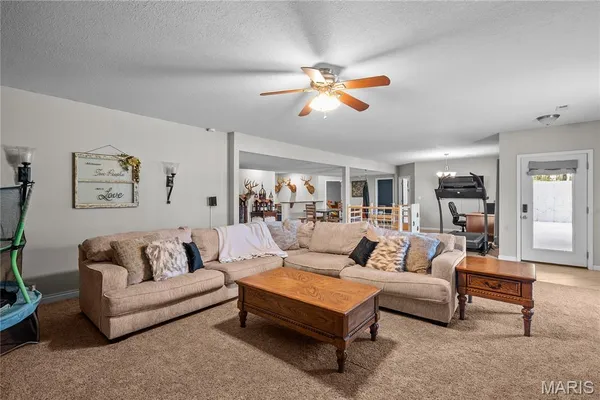 $715,000 | 2751 Carter Route, Ellsinore, MO 63937