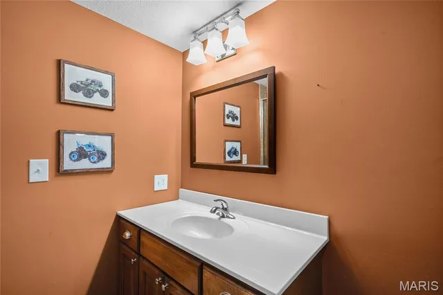 $750,000 | 2751 Carter Route, Ellsinore, MO 63937