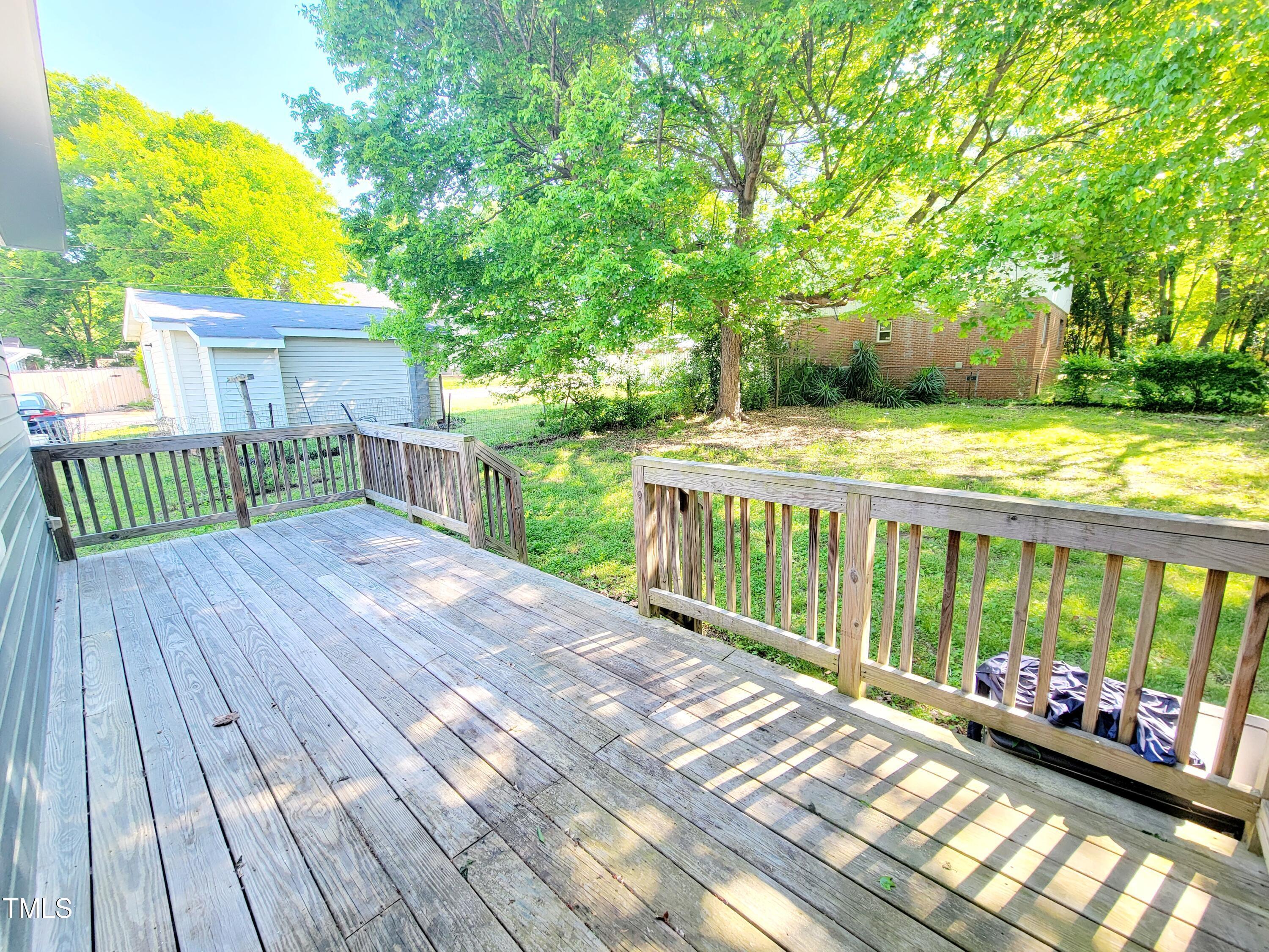 805 Coleman Street Raleigh, NC 27610 - Photo 37 of 45