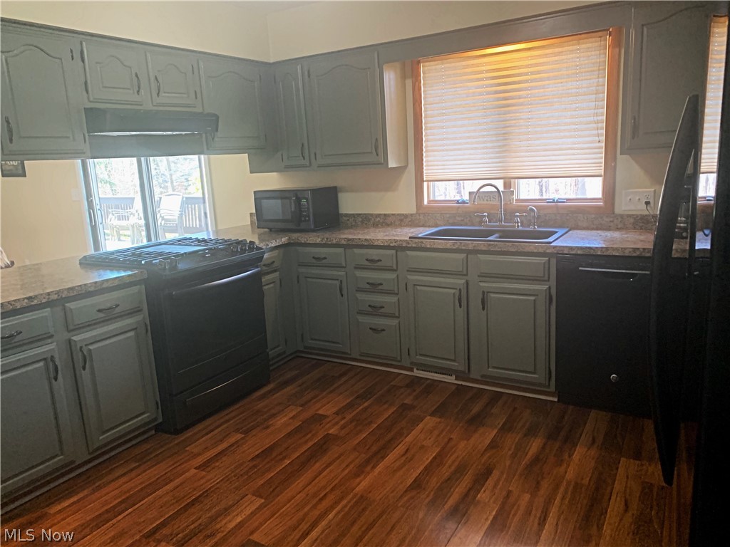 5509 Edwards Road Ravenna, OH 44266 - Photo 4 of 16 Gallery Image 4