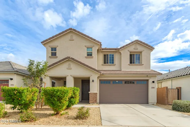 $485,000 | 25563 North 142nd Avenue, Surprise, AZ 85387