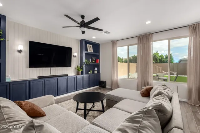 $479,999 | 25563 North 142nd Avenue, Surprise, AZ 85387