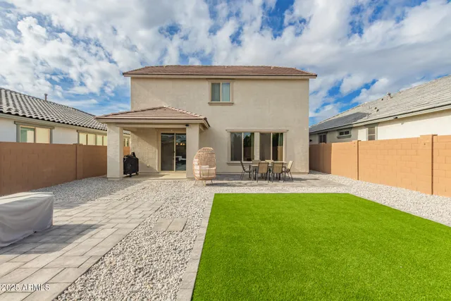 $485,000 | 25563 North 142nd Avenue, Surprise, AZ 85387