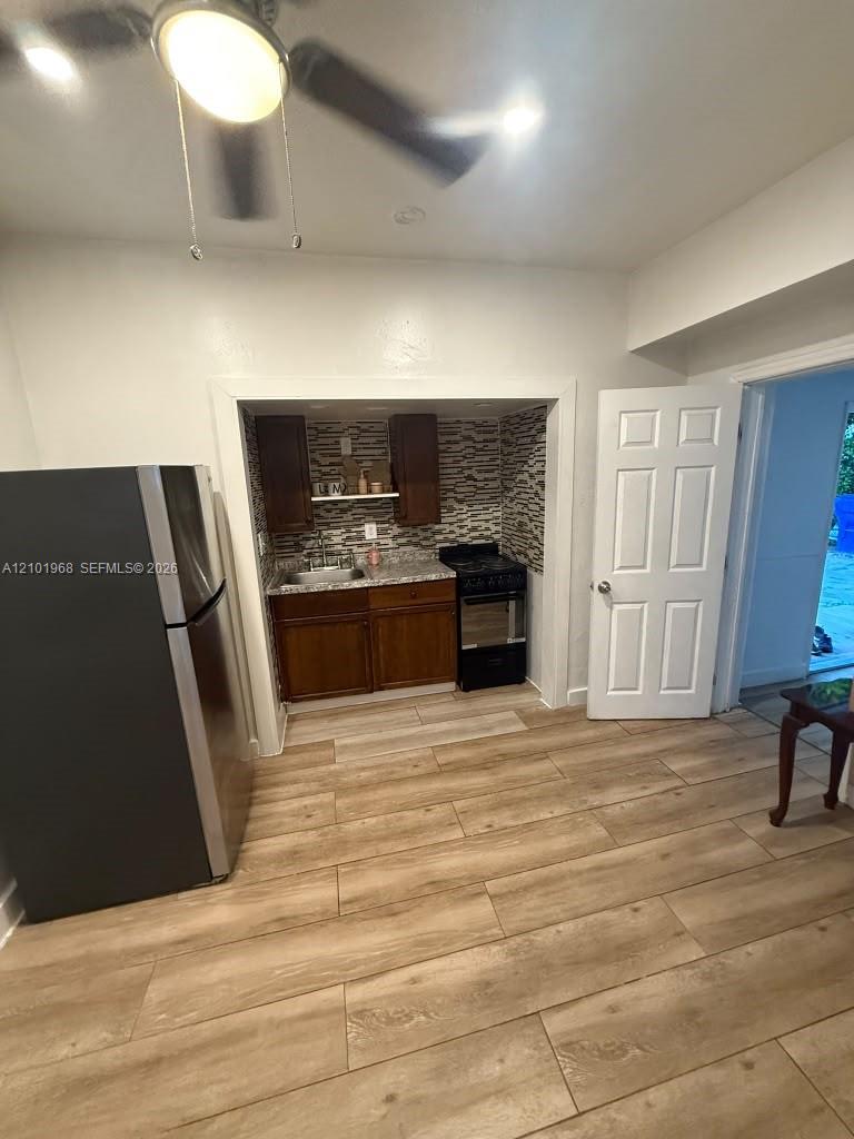2484 Southwest 10th Street, Unit 3 Miami, FL 33135 - Photo 13 of 27 Gallery Image 13