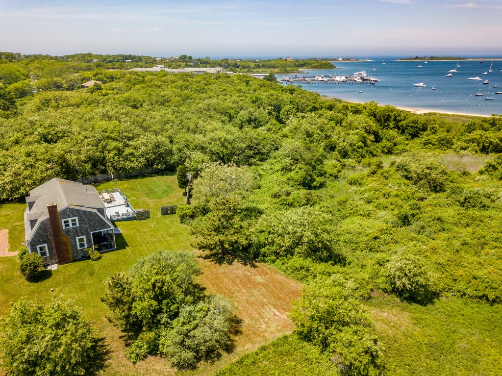 1010 West Side Road Block Island, RI 02807 - Photo 34 of 38
