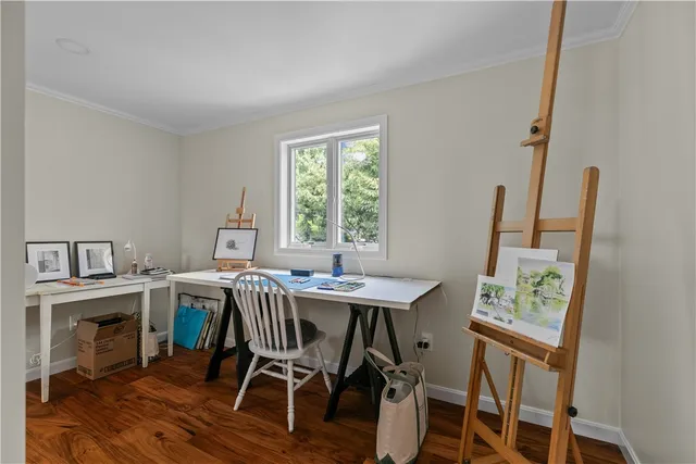 $2,950 | 59 Berkley Avenue, Portsmouth, RI 02871