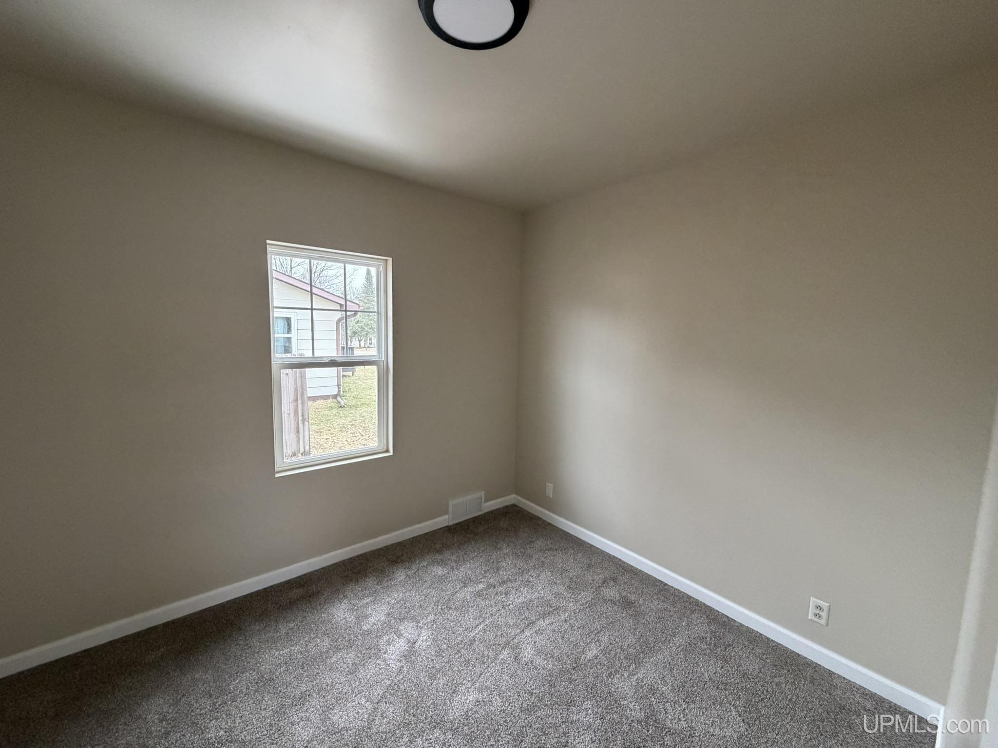 412 Case Street Kingsford, MI 49802 - Photo 19 of 30