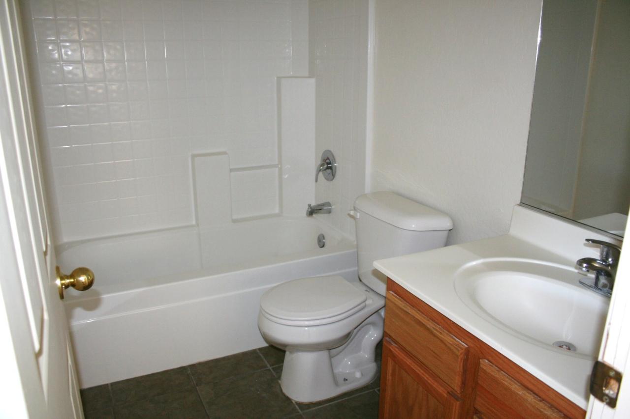 43233 West Cowpath Road Maricopa, AZ 85138 - Photo 13 of 19 bath 1 downstairs