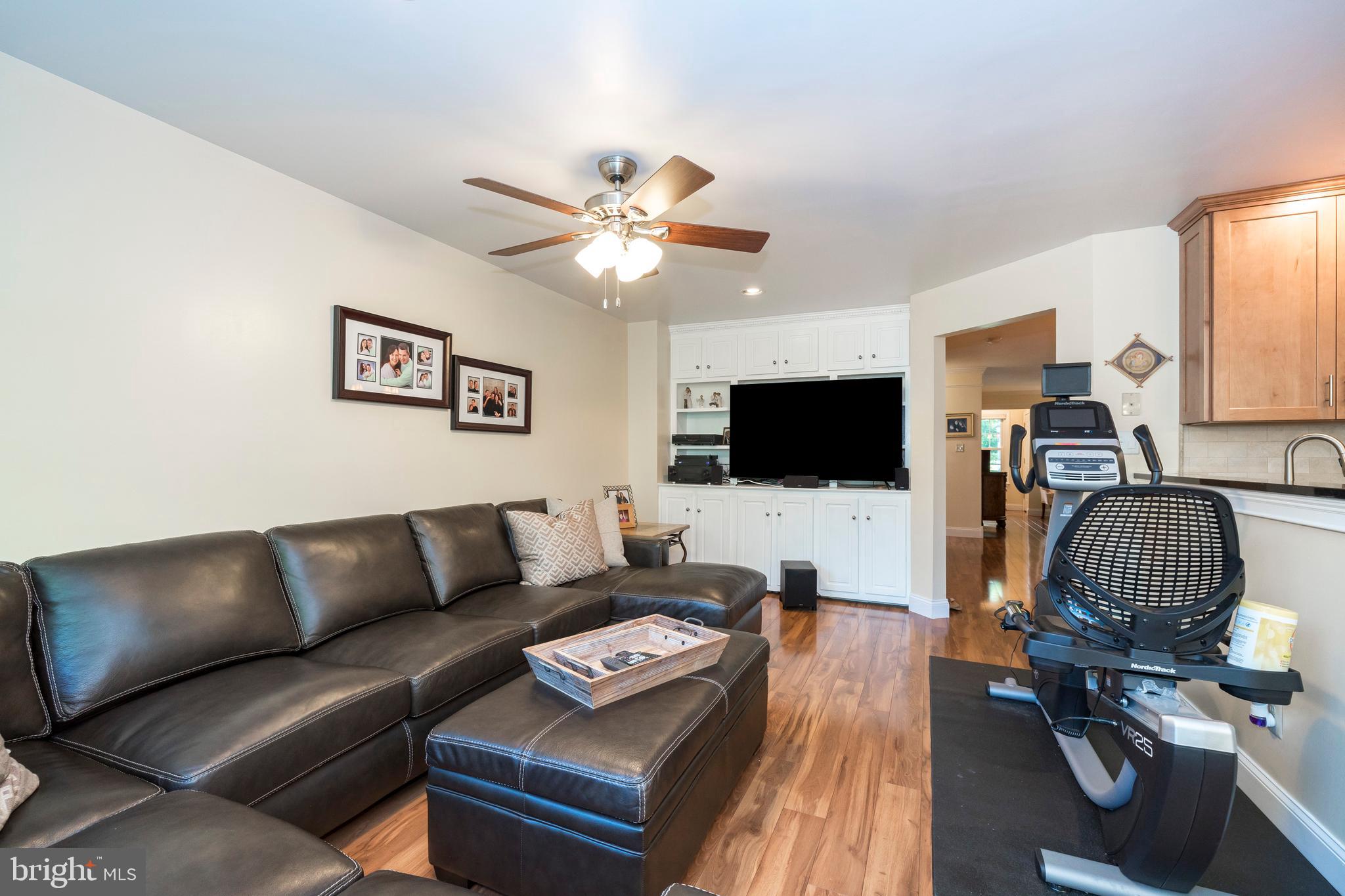 74 Walker Road Royersford, PA 19468 - Photo 7 of 39 Family room with built ins!