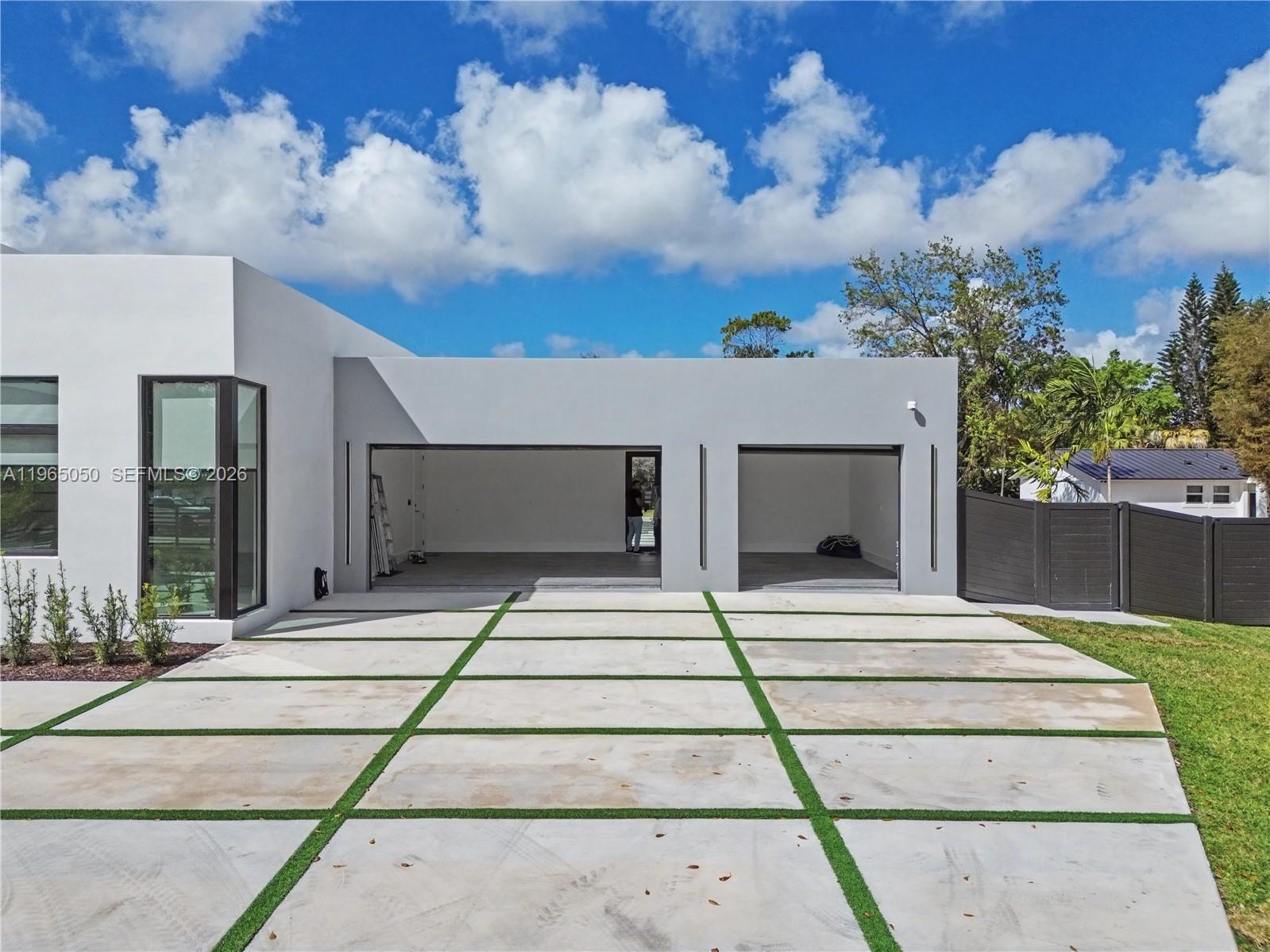 11481 Southwest 93rd Street Miami, FL 33176 - Photo 12 of 70