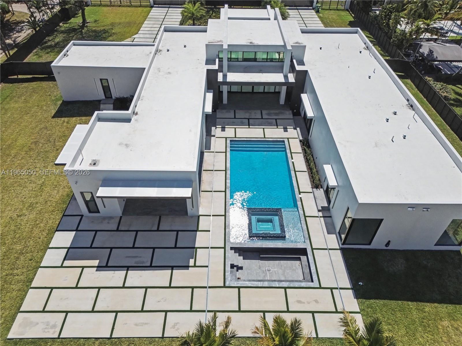 11481 Southwest 93rd Street Miami, FL 33176 - Photo 3 of 8