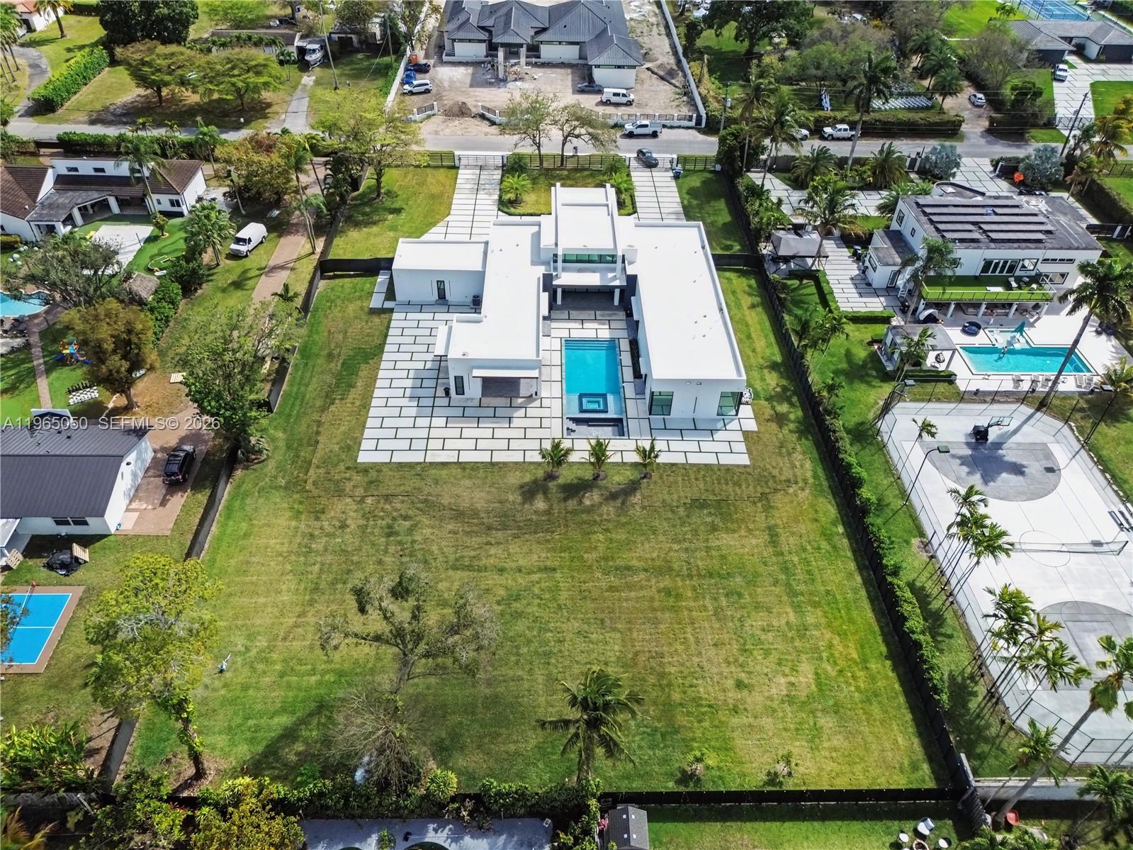 11481 Southwest 93rd Street Miami, FL 33176 - Photo 32 of 70