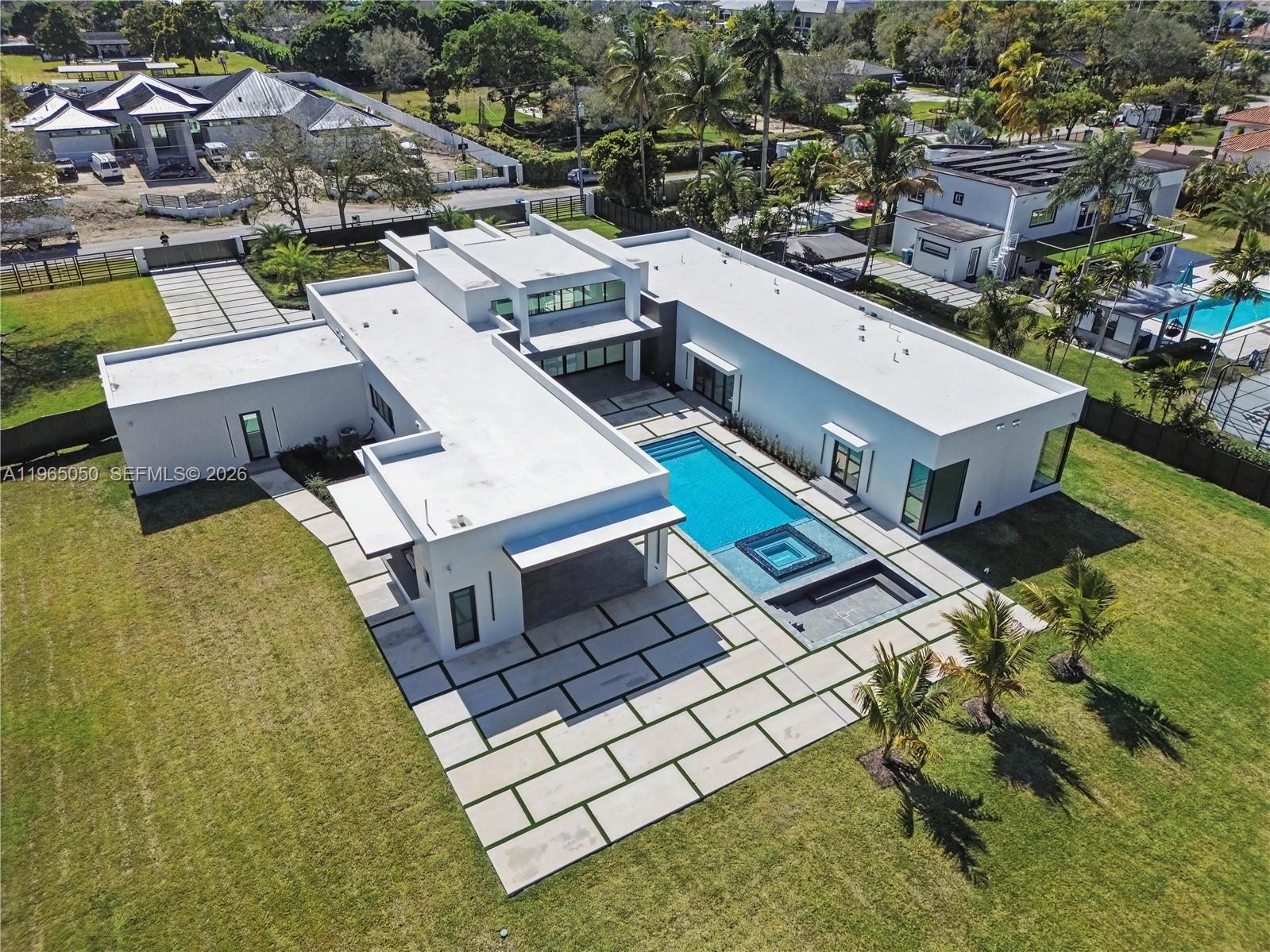 11481 Southwest 93rd Street Miami, FL 33176 - Photo 6 of 8