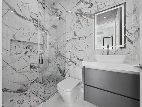 $6,250,000 | 11481 Southwest 93rd Street, Miami, FL 33176