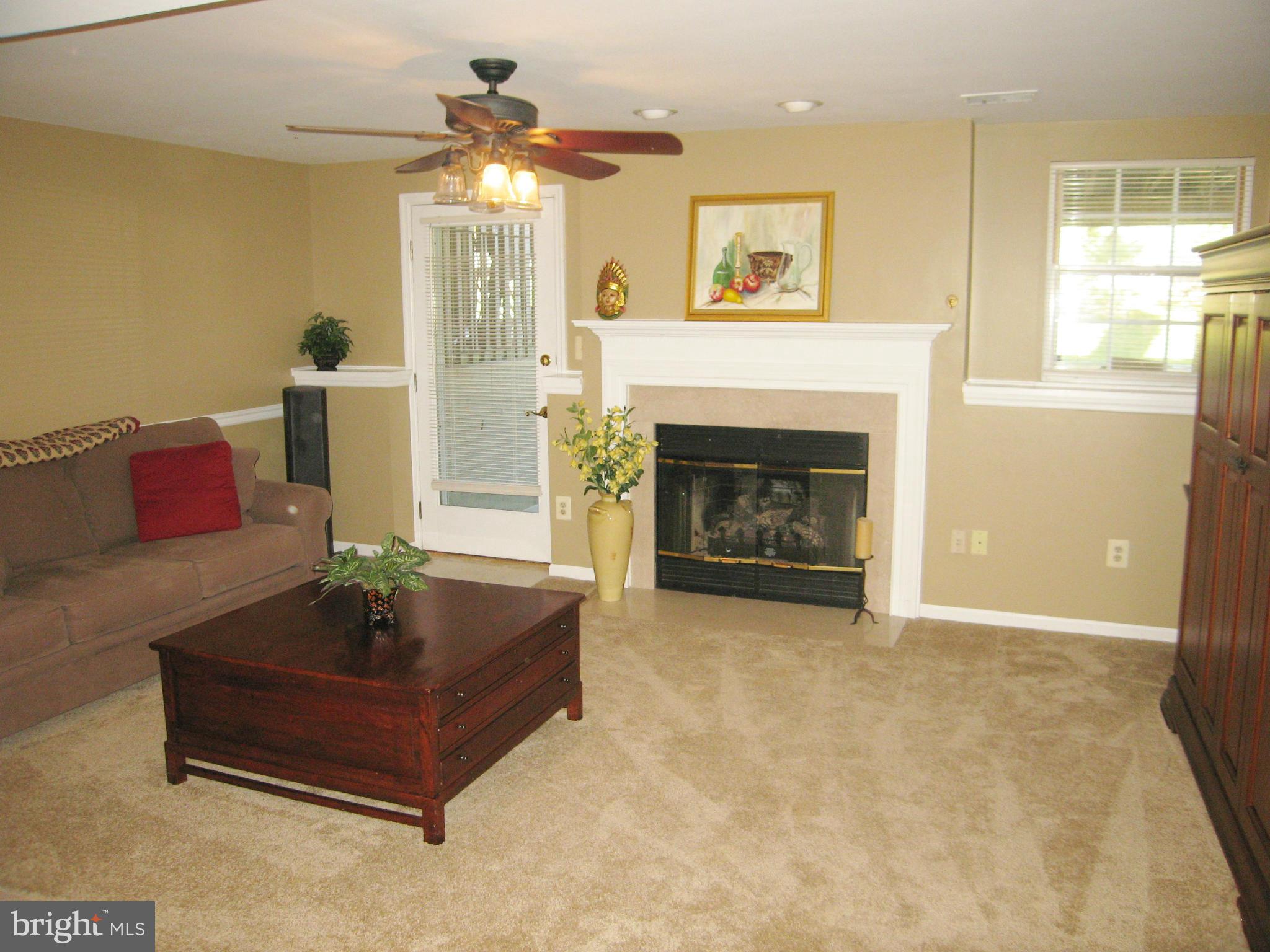 6009 Bingley Road Alexandria, VA 22315 - Photo 20 of 30 Family Room with Gas Fireplace