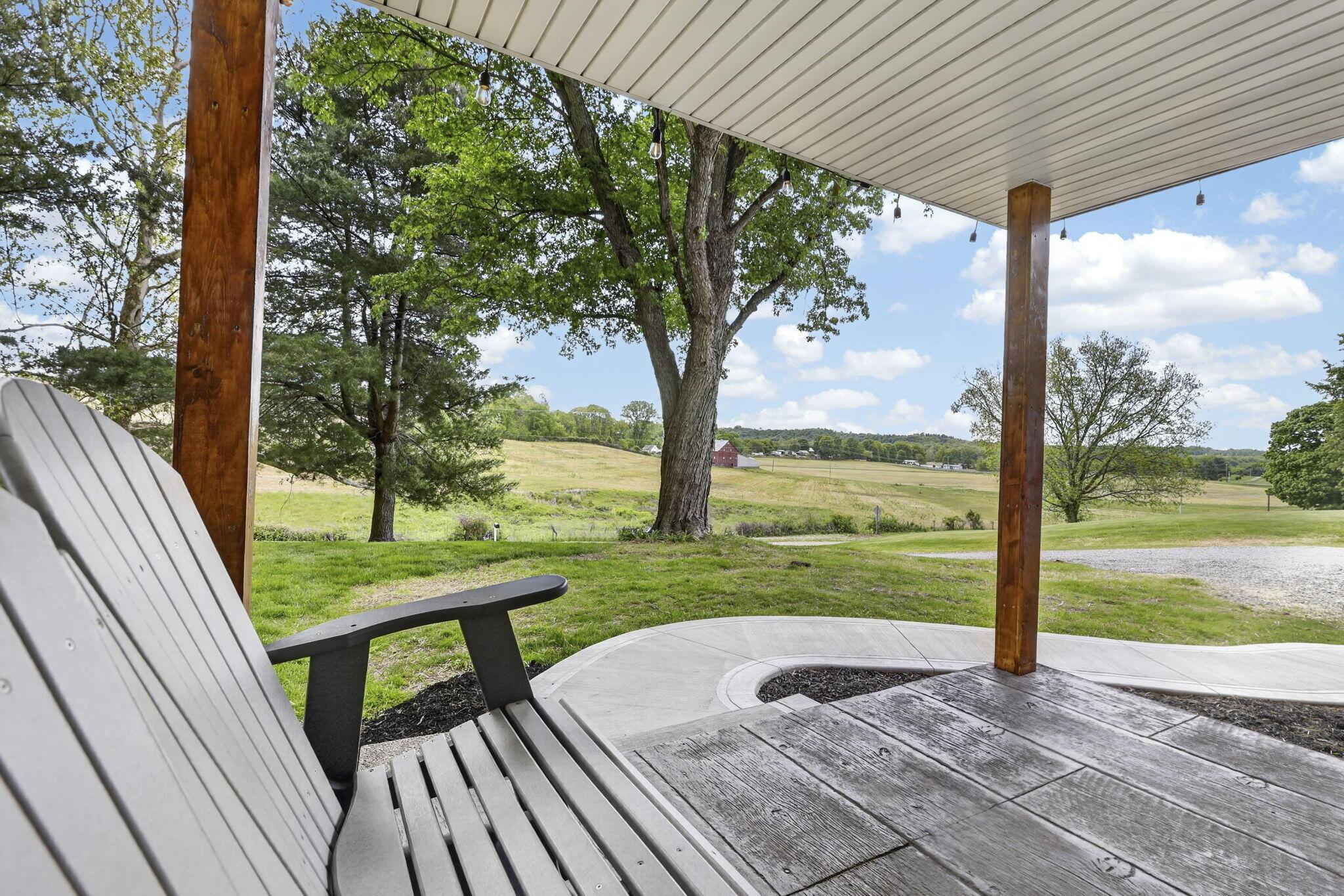 561 County Line Road Northeast Bremen, OH 43107 - Photo 4 of 52 32004