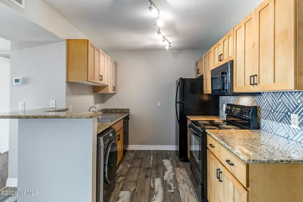 $247,500 | 1185 West University Avenue, Unit 133, Flagstaff, AZ 86001