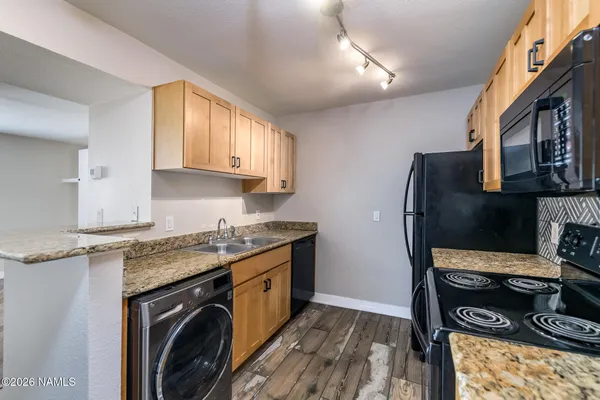 $247,500 | 1185 West University Avenue, Unit 133, Flagstaff, AZ 86001