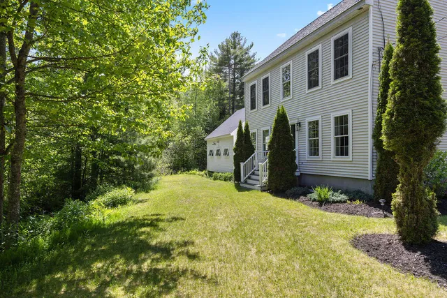 $839,900 | 7 Hideaway Drive, Freeport, ME 04032