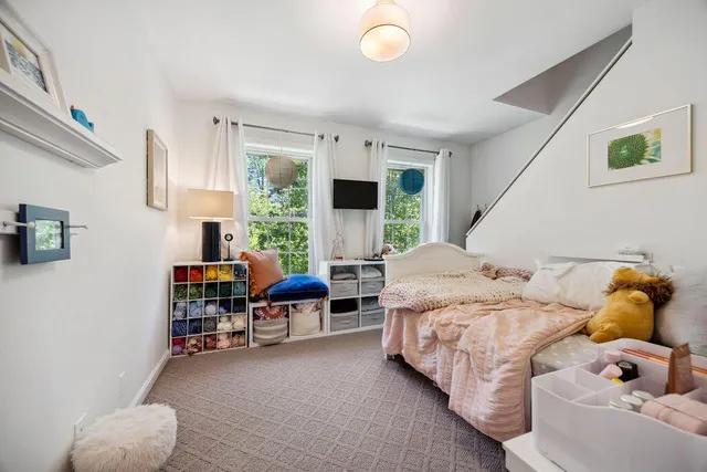 $839,900 | 7 Hideaway Drive, Freeport, ME 04032