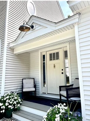 $839,900 | 7 Hideaway Drive, Freeport, ME 04032