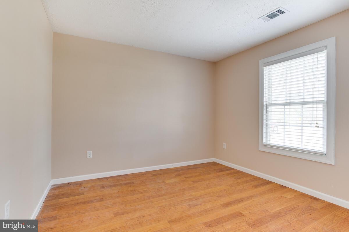 622 Old Love Point Road Stevensville, MD 21666 - Photo 20 of 38 Bedroom #3