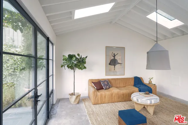 $3,750,000 | 3431 Lambeth Street, Los Angeles, CA 90027