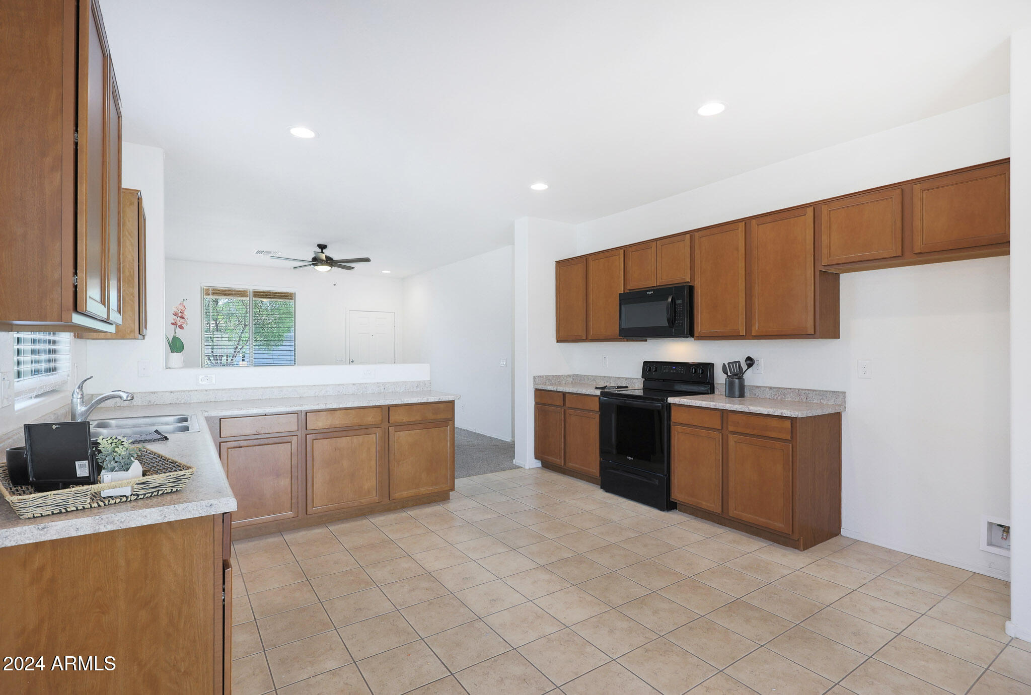 11518 West Boca Raton Road El Mirage, AZ 85335 - Photo 10 of 26 B (7)