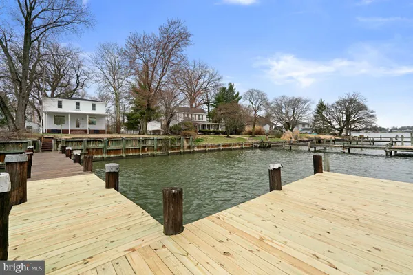 $550,000 | 10 West Kingston Park Lane, Middle River, MD 21220