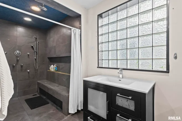 $147,500 | 1617 South Lincoln Avenue, Springfield, IL 62704