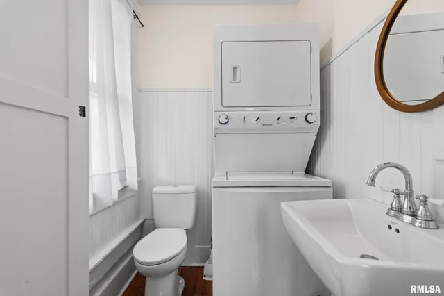 $147,500 | 1617 South Lincoln Avenue, Springfield, IL 62704