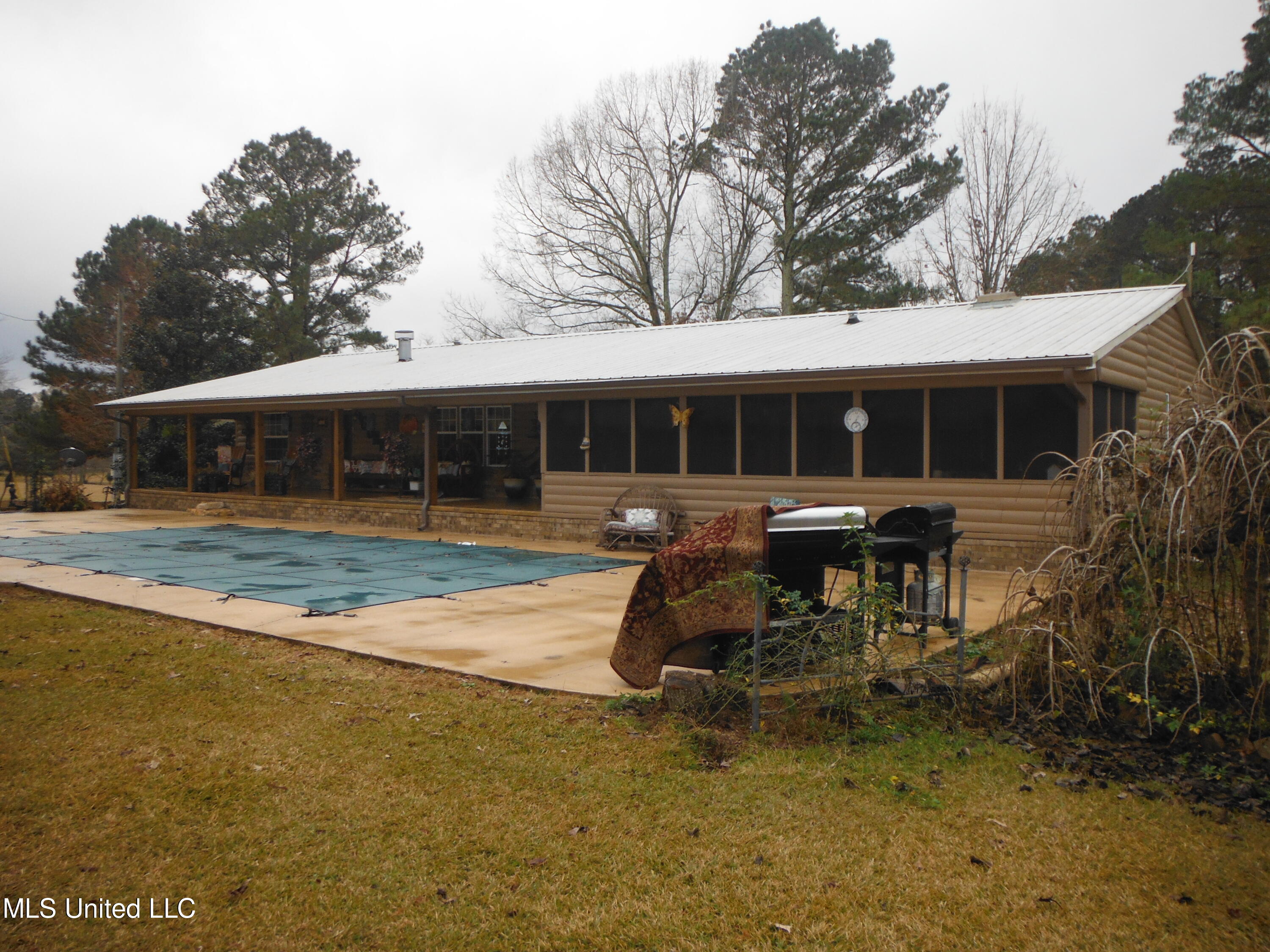 4925 County Line Road Forest, MS 39074 - Photo 4 of 23 4925 County Line Rd 046